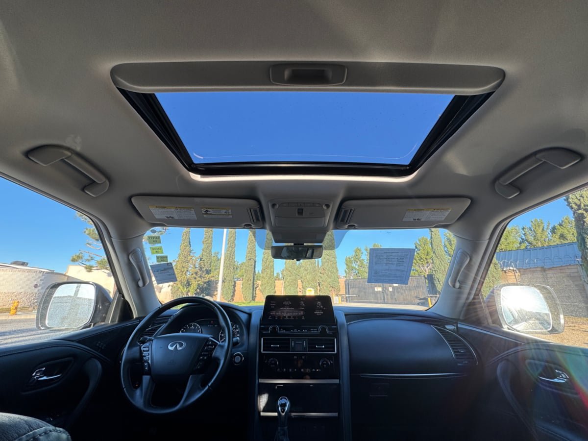 Used 2023 INFINITI QX80 Luxe w/ Cargo Package RWD image 16