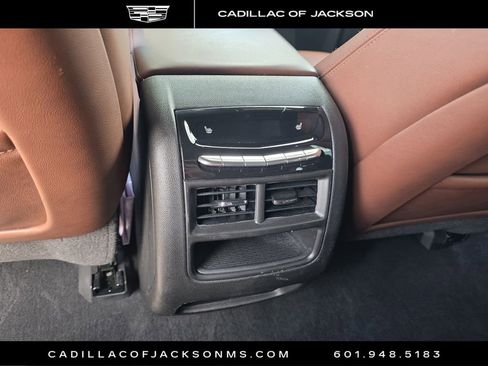 Certified 2023 Cadillac XT5 Sportv w/ Technology Package image 27