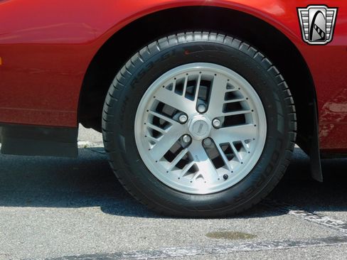 Used 1989 Pontiac Firebird Formula image 11