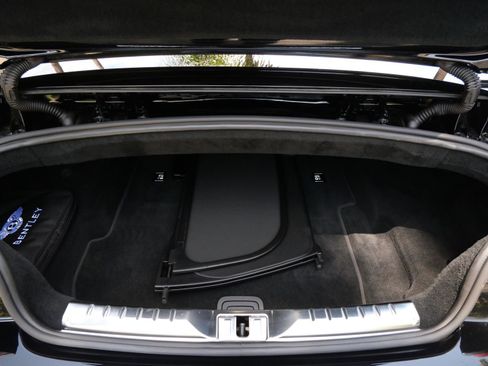 Used 2023 Bentley Continental GT Azure AWD/4WD image 22