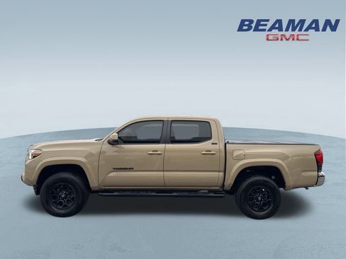 Used 2020 Toyota Tacoma SR5 image 4