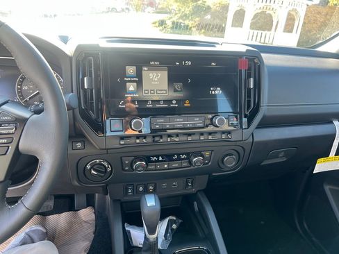 New 2026 Nissan Frontier SV w/ SV Convenience Package image 19