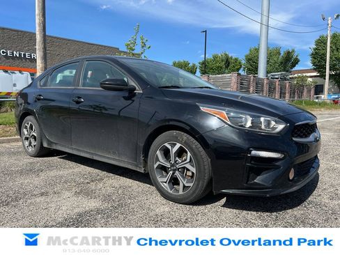 Used 2020 Kia Forte LXS FWD image 1