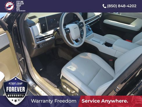 Used 2024 Hyundai Santa Fe Calligraphy FWD image 10