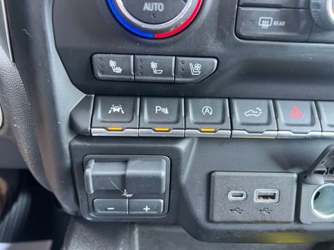 Used 2020 Chevrolet Silverado 1500 LTZ w/ LTZ Plus Package image 27