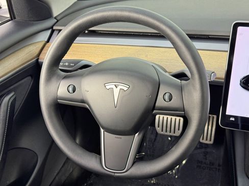 Used 2022 Tesla Model 3 Performance image 18