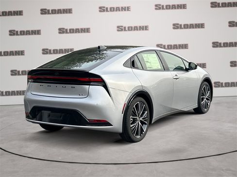 New 2026 Toyota Prius XLE image 5