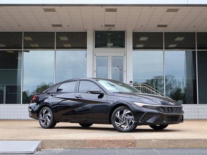New 2025 Hyundai Elantra Sport