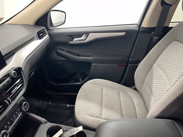 Used 2020 Ford Escape SE AWD/4WD image 16