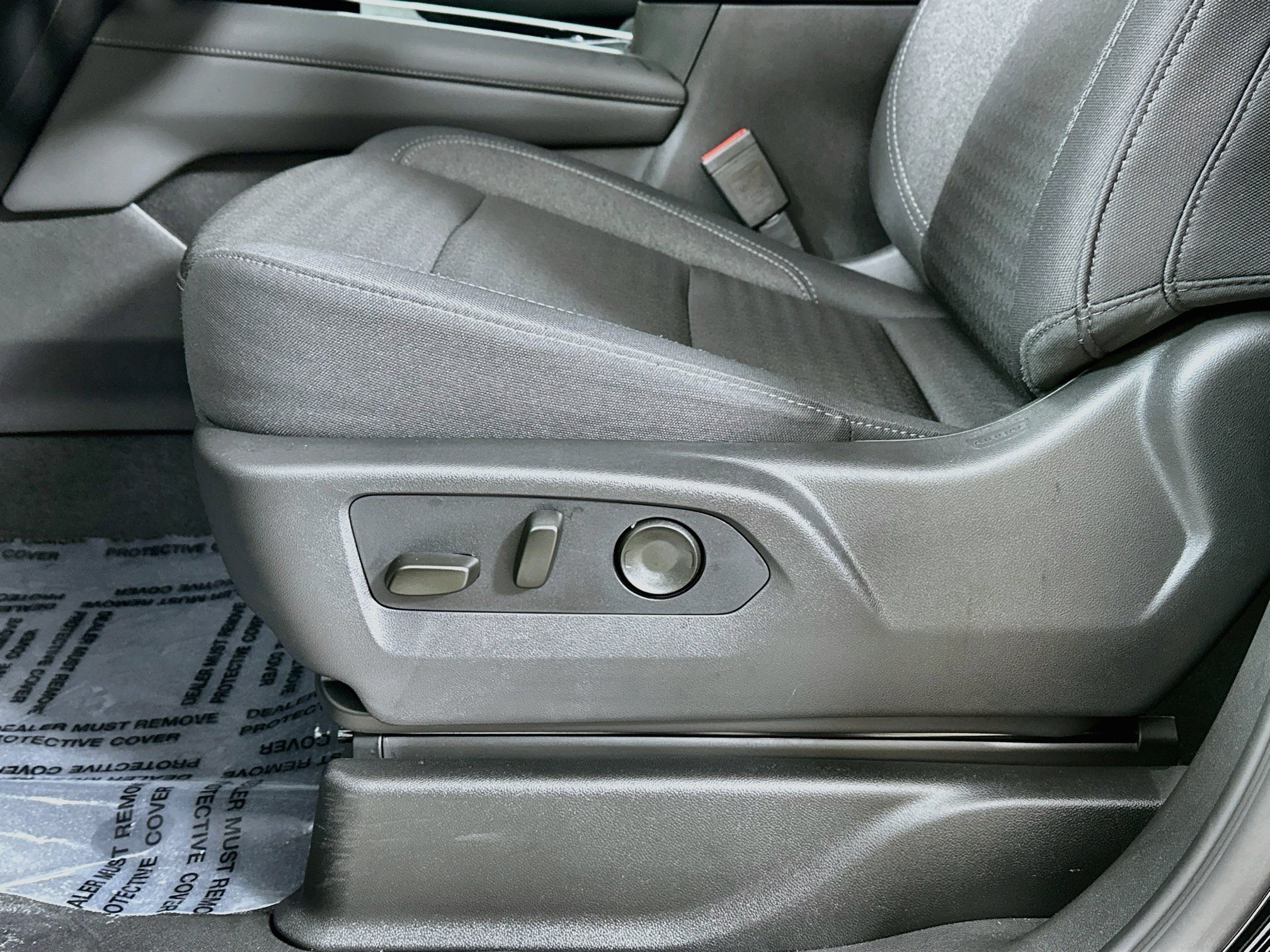 Used 2026 Chevrolet Suburban LS w/ LS Custom Edition AWD/4WD image 19
