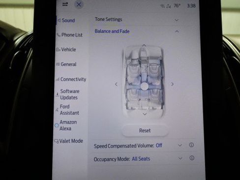 Used 2023 Ford Edge SE image 17