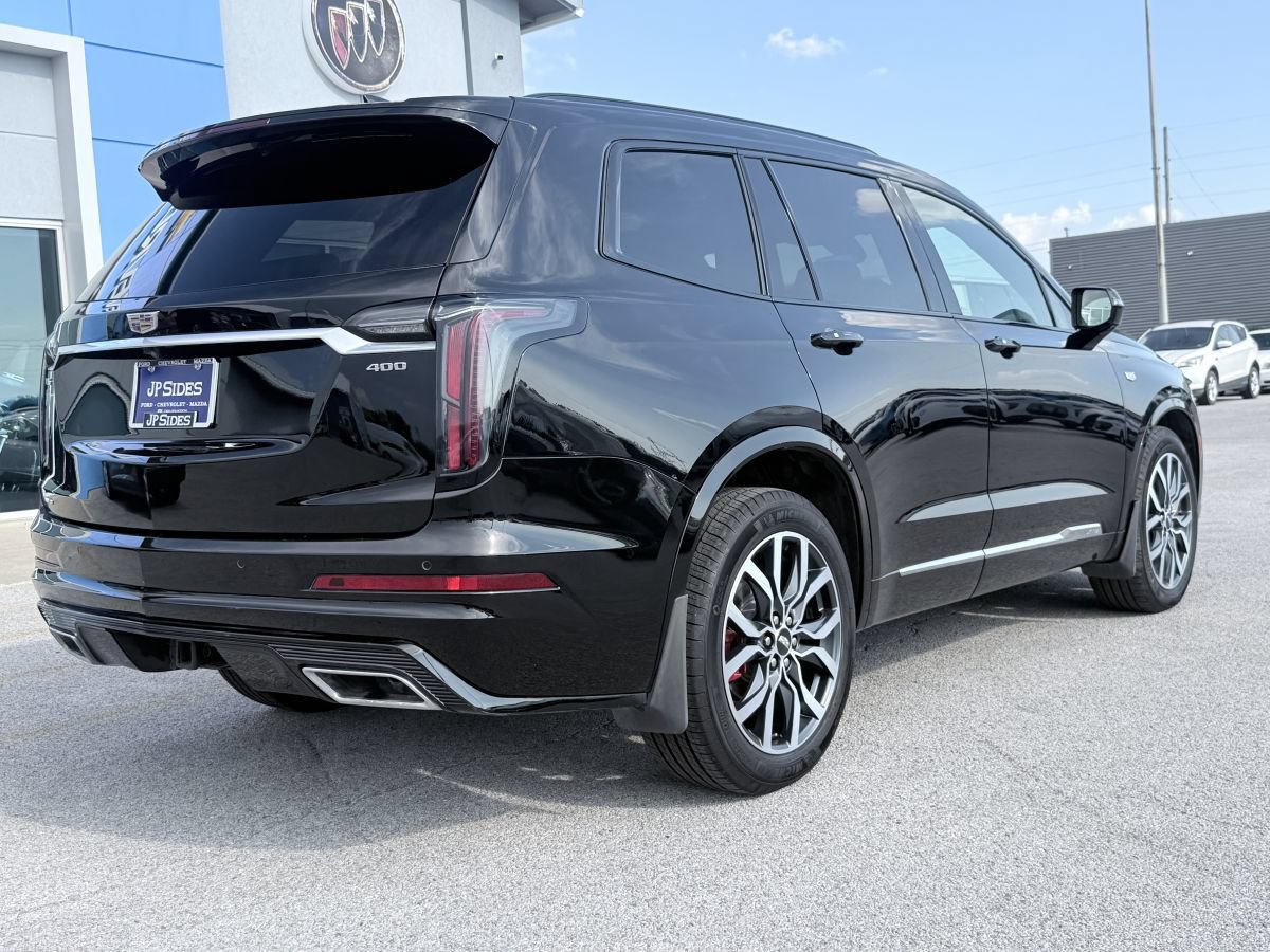 Used 2022 Cadillac XT6 Sport AWD/4WD image 7