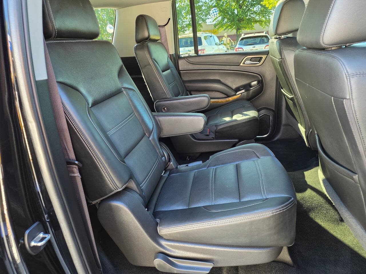 Used 2017 GMC Yukon XL Denali w/ Open Road Package RWD image 22