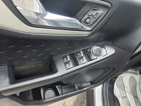 Used 2020 Ford Escape SE AWD/4WD image 17