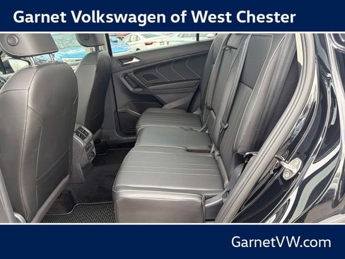 Certified 2023 Volkswagen Tiguan SE w/ Panoramic Sunroof Package AWD/4WD image 25