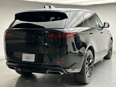 Used 2024 Land Rover Range Rover Sport Dynamic SE AWD/4WD image 5