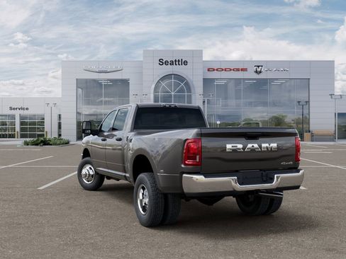New 2026 RAM 3500 Tradesman AWD/4WD image 4