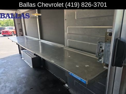 Used 2024 Chevrolet Brightdrop 600 AWD/4WD image 25
