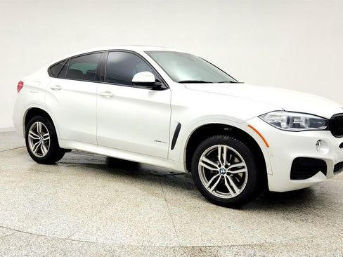 Used 2019 BMW X6 xDrive35i w/ M Sport Package image 3