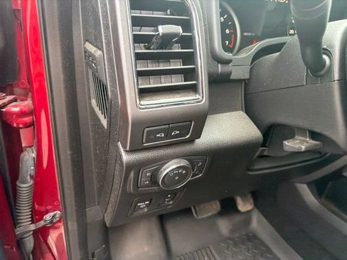 Used 2018 Ford F150 XLT w/ Equipment Group 302A Luxury AWD/4WD image 47