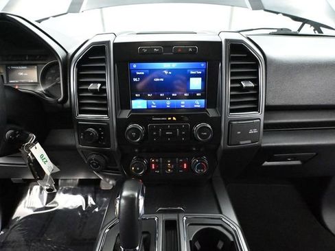 Used 2020 Ford F150 XLT w/ Equipment Group 302A Luxury image 33