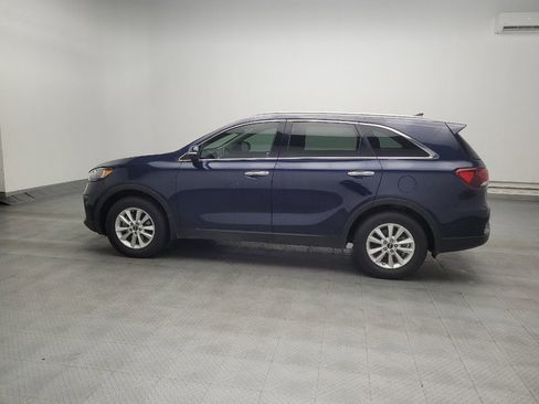 Used 2019 Kia Sorento LX w/ LX Convenience Package image 3