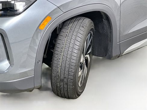 New 2025 Volkswagen Tiguan S image 25