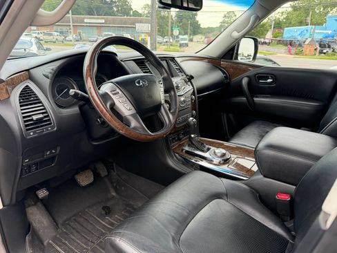 Used 2015 INFINITI QX80 4WD w/ Theater Package image 15