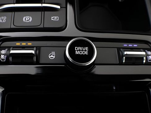 New 2025 Kia K5 EX image 19