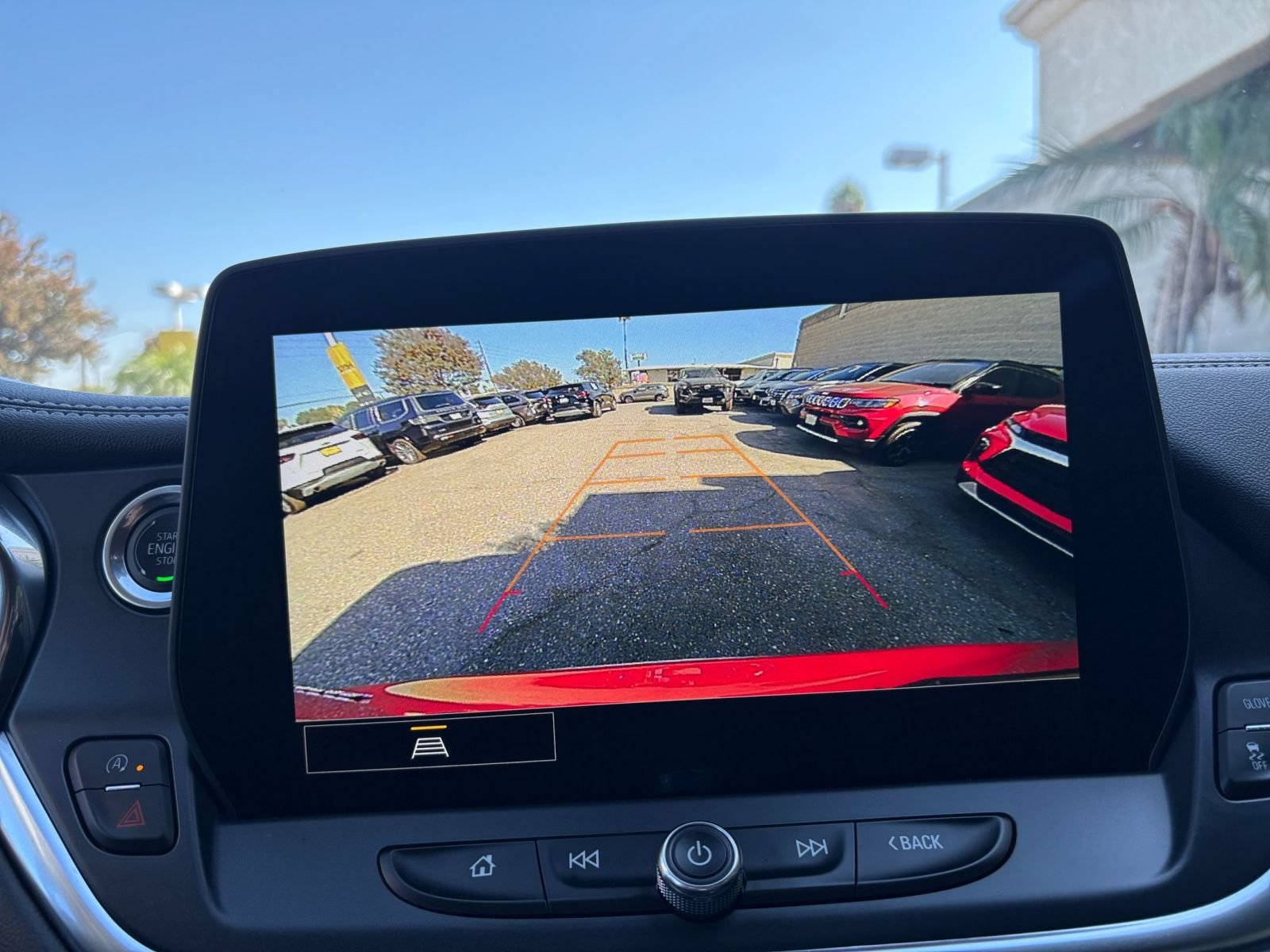 Used 2025 Chevrolet Blazer LT FWD image 24