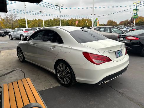 Used 2017 Mercedes-Benz CLA 250 4MATIC image 5