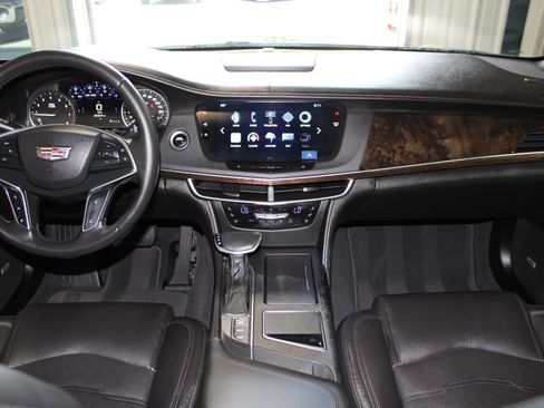 Used 2016 Cadillac CT6 Luxury RWD image 17