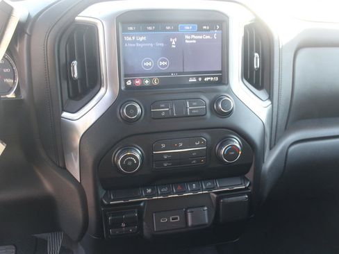 Used 2020 Chevrolet Silverado 2500 LT image 23