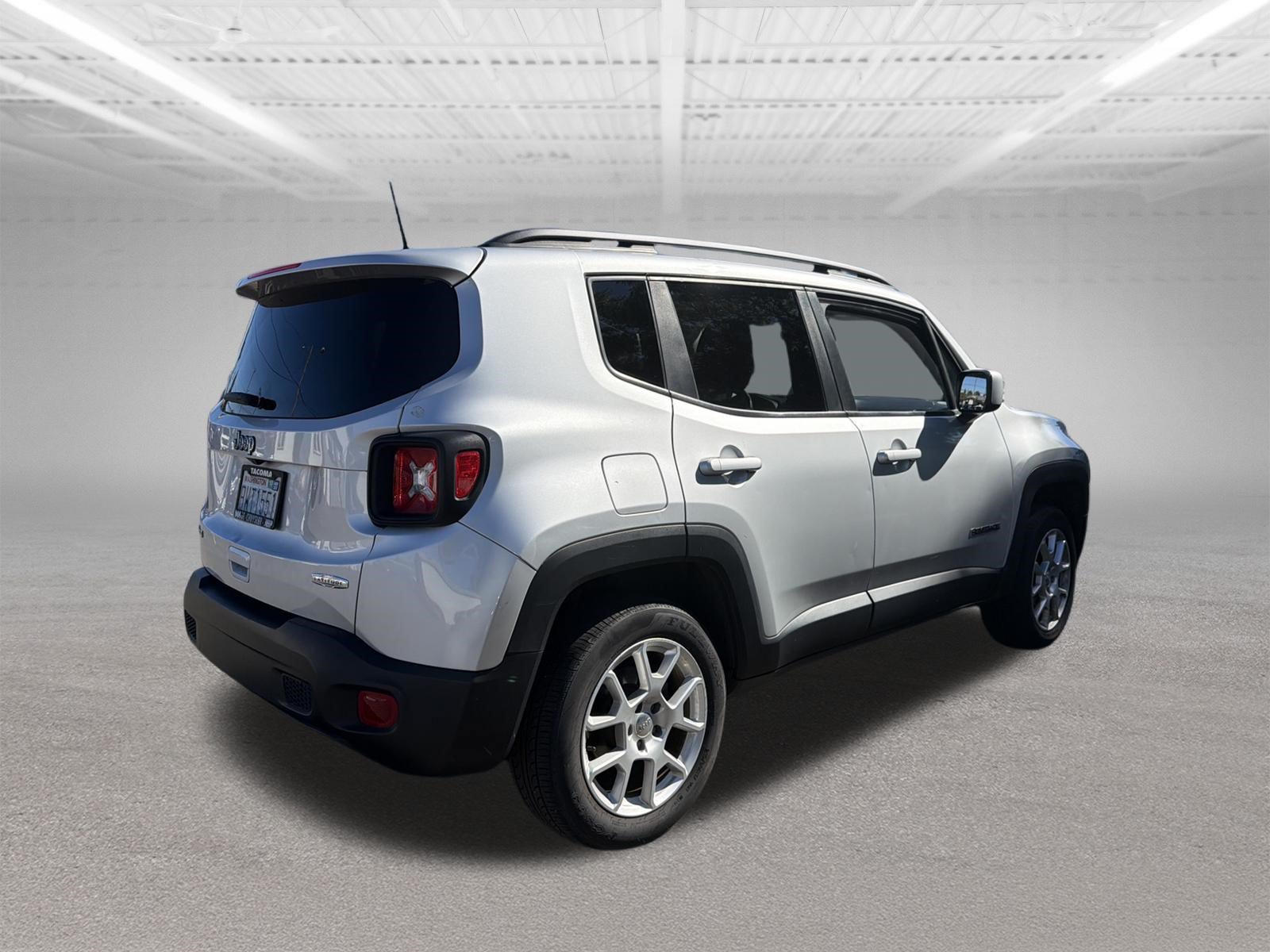 Used 2020 Jeep Renegade Latitude w/ Popular Equipment Group AWD/4WD image 4
