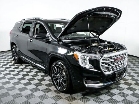 Used 2023 GMC Terrain Denali w/ Black Diamond Edition AWD/4WD image 35