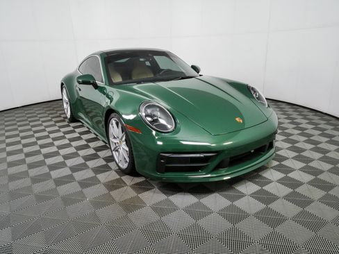 Certified 2024 Porsche 911 Carrera S RWD image 26
