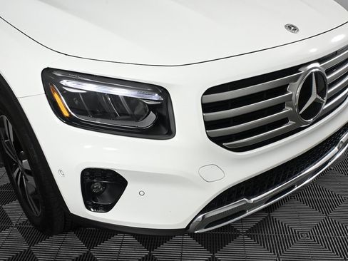 Certified 2025 Mercedes-Benz GLB 250 image 35
