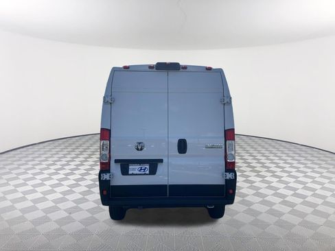 Used 2023 RAM ProMaster 2500 image 8