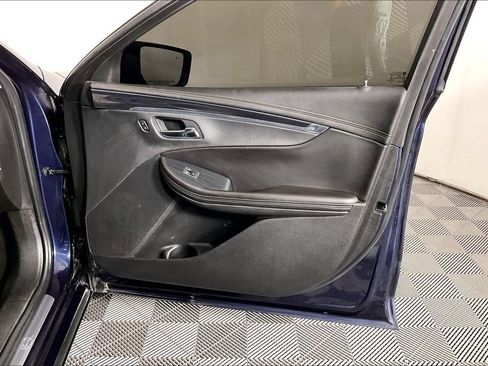 Used 2016 Chevrolet Impala LTZ FWD image 22