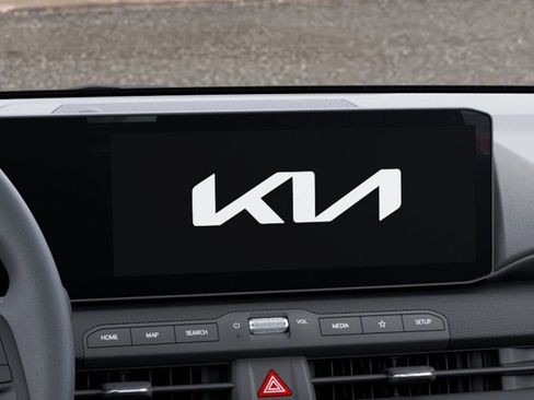 New 2026 Kia K4 FWD image 20
