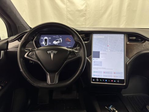 Used 2020 Tesla Model X Long Range image 34