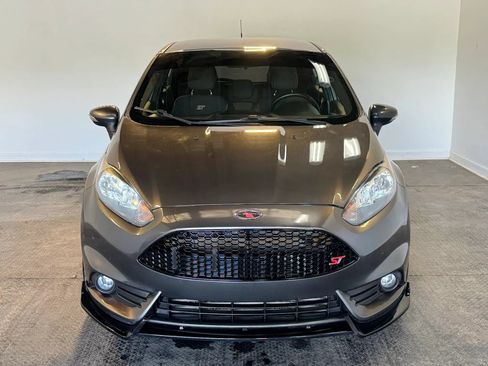 Used 2017 Ford Fiesta ST FWD image 2