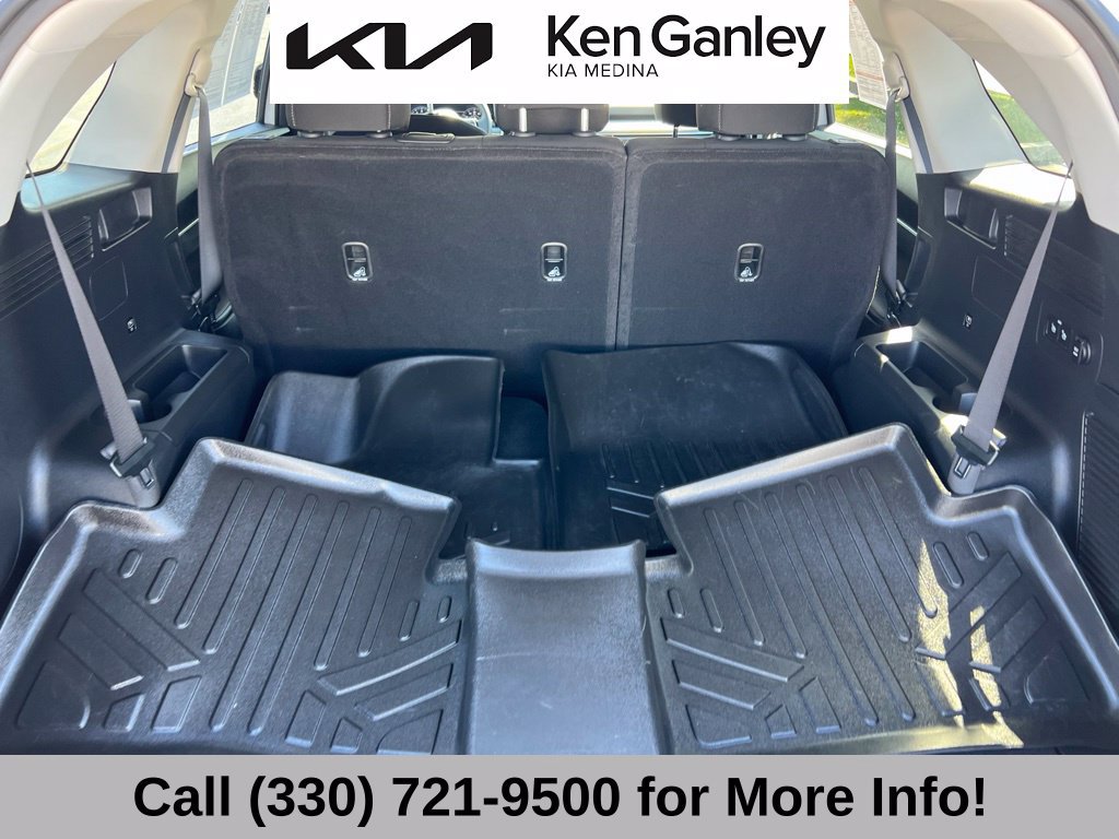 Certified 2023 Kia Sorento LX AWD/4WD image 49