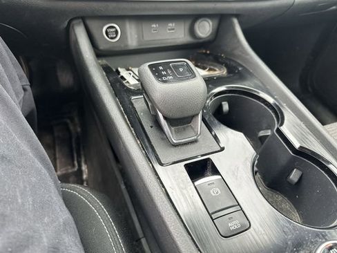 Used 2023 Nissan Rogue SV AWD/4WD image 24