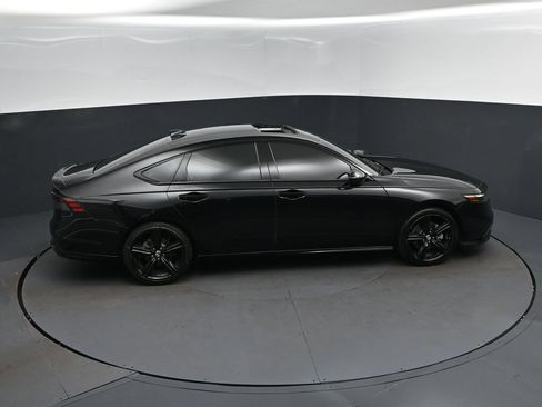 Used 2023 Honda Accord Sport image 35