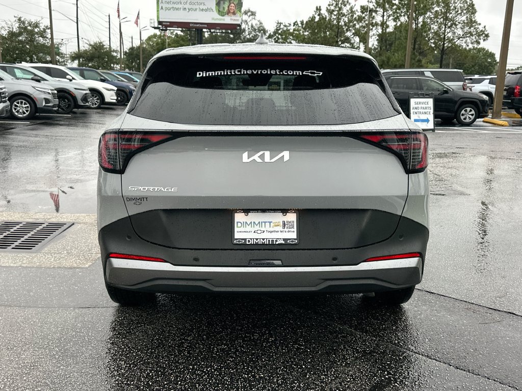 Used 2026 Kia Sportage EX FWD image 6
