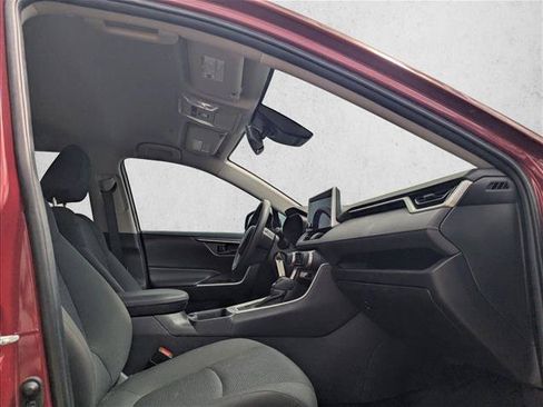 Used 2024 Toyota RAV4 LE FWD image 15