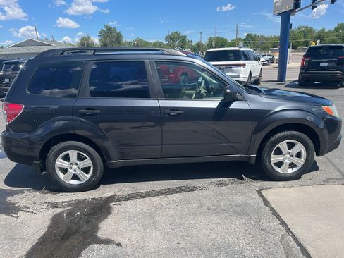 Used 2012 Subaru Forester 2.5X w/ Alloy Wheel Pkg AWD/4WD image 5