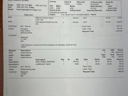 Used 2024 Chrysler Pacifica Touring-L image 44