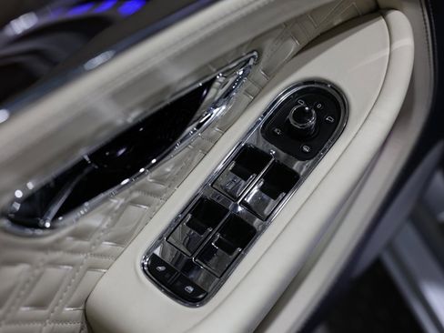 Used 2021 Bentley Continental GT image 43